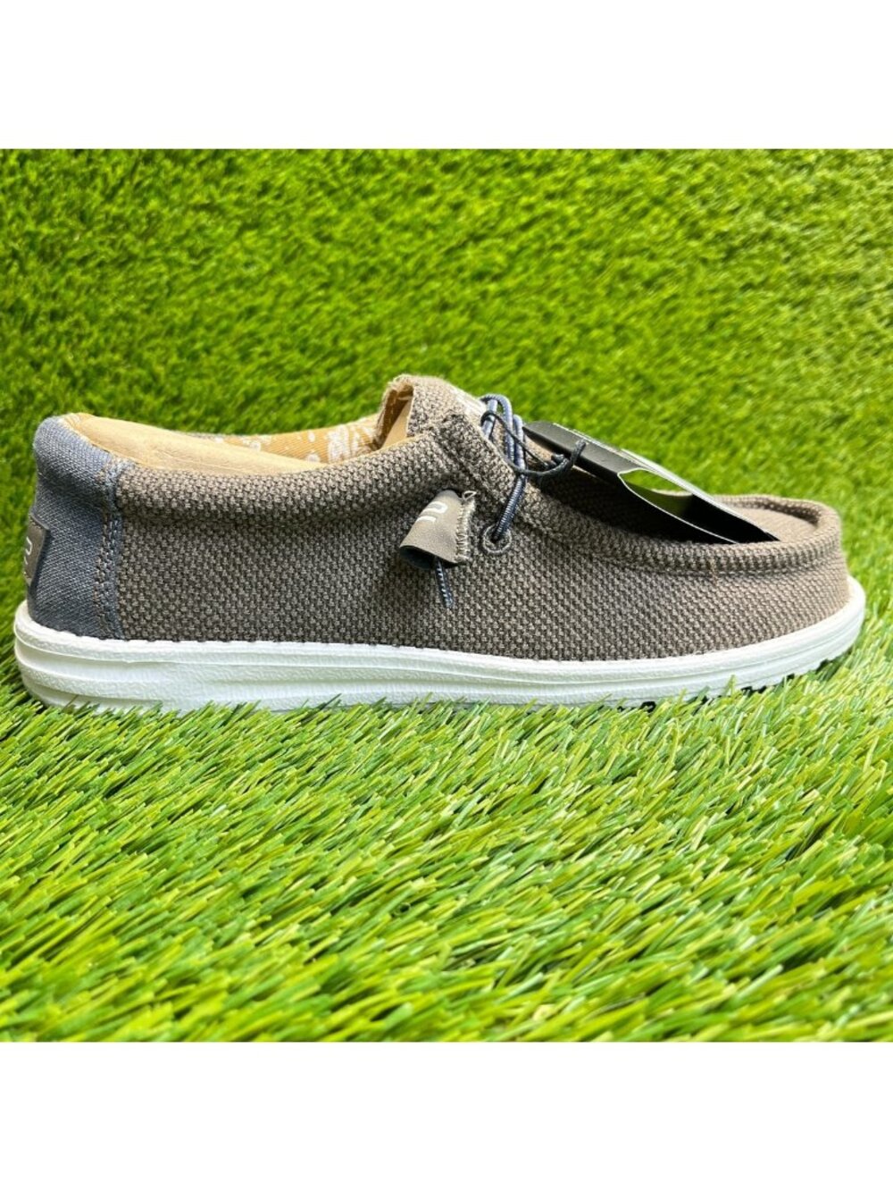 Hey Dude Wally Paisley Mens Size 8 Chocolate White Casual Walking Slip-On Shoes